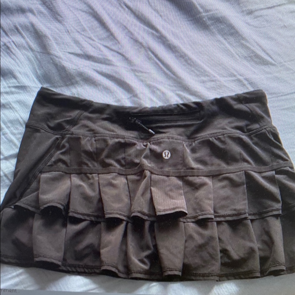 lululemon athletica Women's Dark Brown Ruffle Skirt